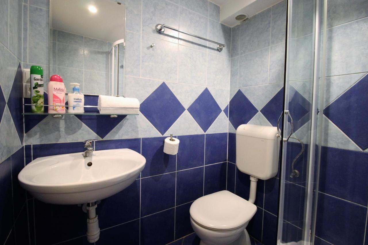 Budapest Easy Flat Opera Bagian luar foto