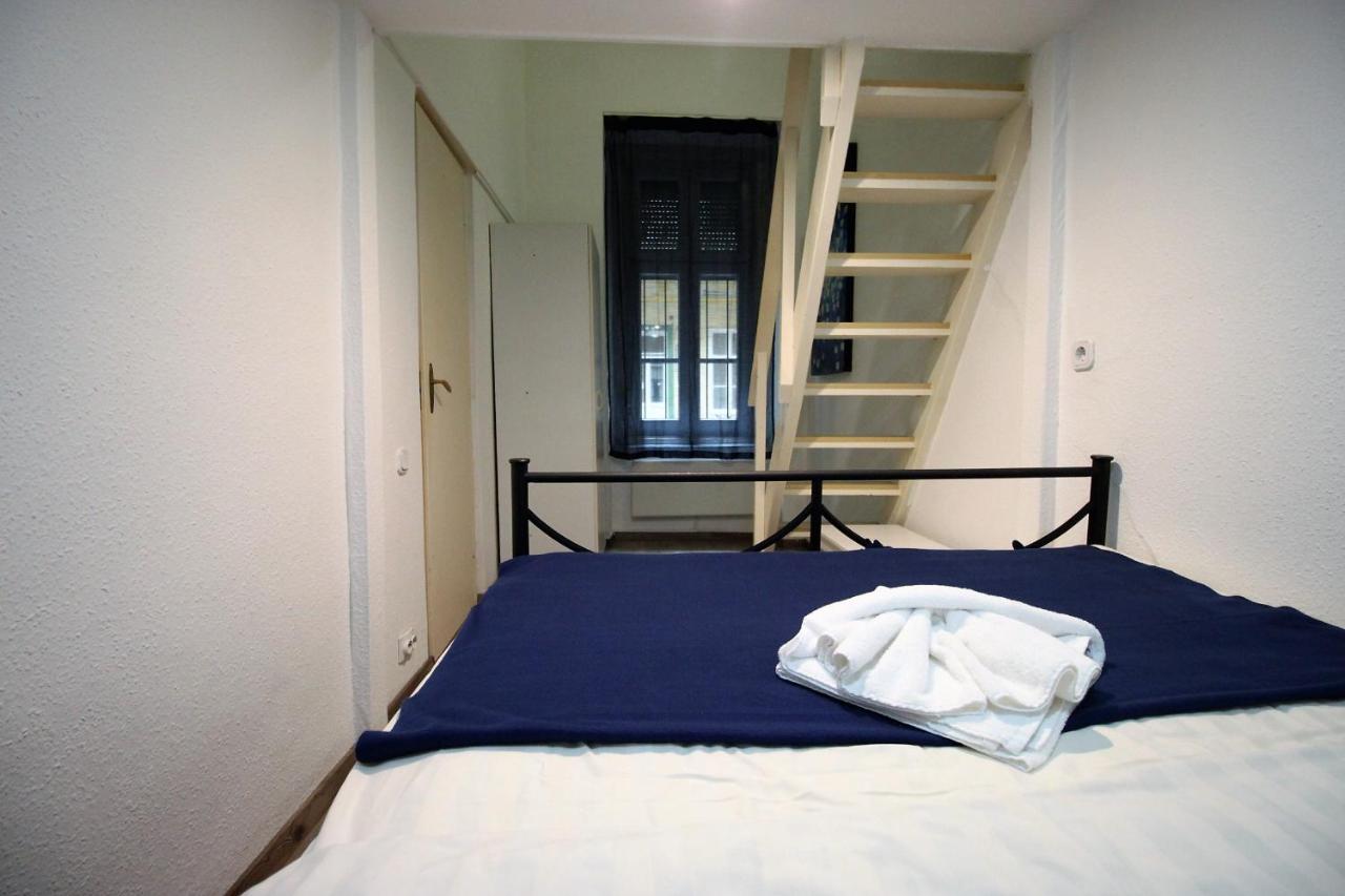 Budapest Easy Flat Opera Bagian luar foto