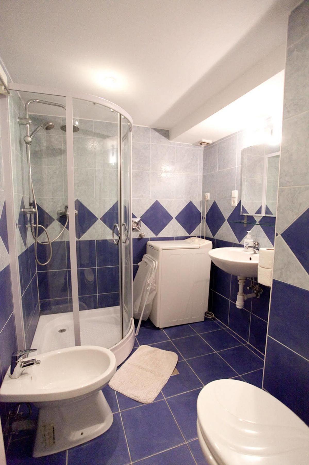 Budapest Easy Flat Opera Bagian luar foto