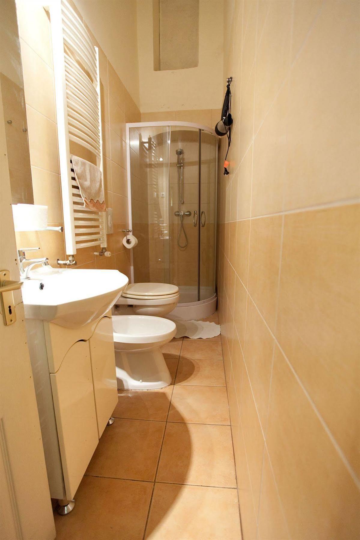 Budapest Easy Flat Opera Bagian luar foto